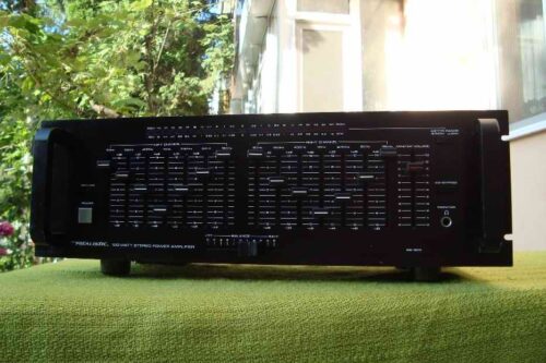 AMPLIFICATOR REALISTIC SB-300