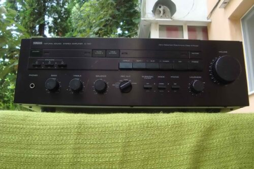 AMPLIFICATOR YAMAHA A-720