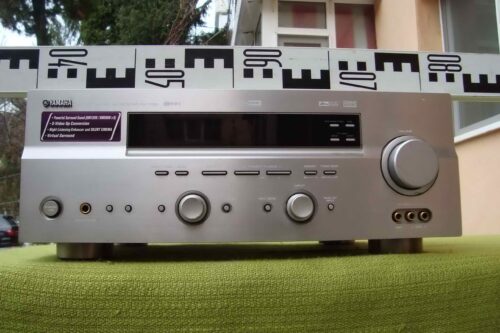 RECEIVER YAMAHA RX-V550