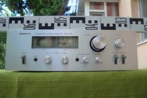 AMPLIFICATOR SANYO DCA 30