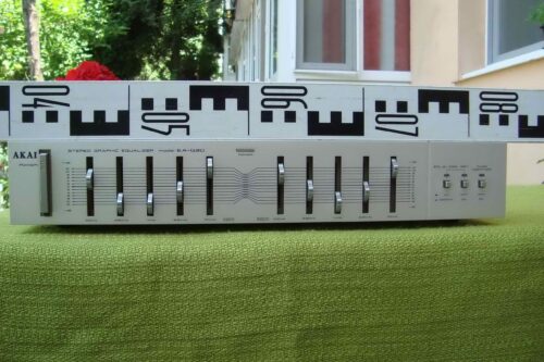 EGALIZATOR AKAI EA-G30
