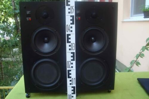 BOXE CELESTION DITTON 150