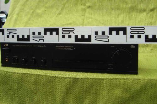 AMPLIFICATOR JVC AX-211