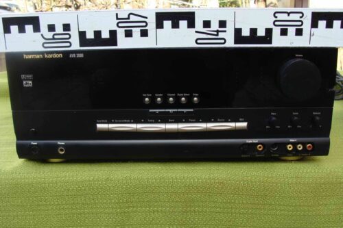 RECEIVER HARMAN/KARDON AVR3000