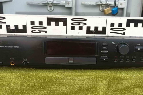 CD PLAYER PHILIPS CDR880