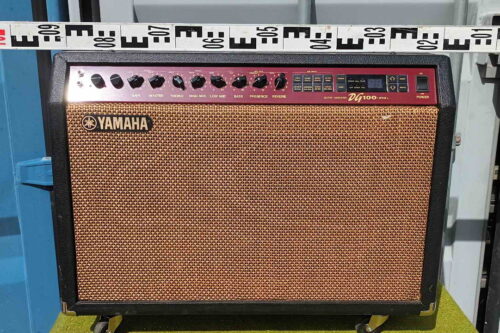 AMPLIFICATOR YAMAHA DG100-212A